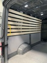 Wanden H1 bovenzijde lat om lat en 6,5 mm betonplex aan onderzijde (incl. deurpanelen).